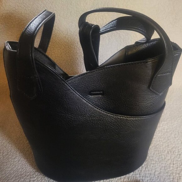 NWOT!!  K. Carroll Berni Satchel & Crossbody Black Faux Leather - Picture 5 of 16